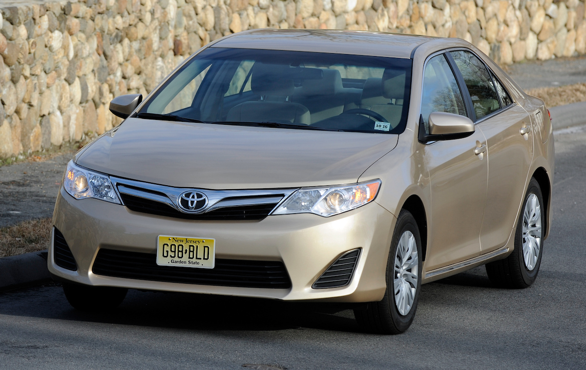 2012 Toyota Camry Hybrid Test 8211 Review 8211 Car and Driver